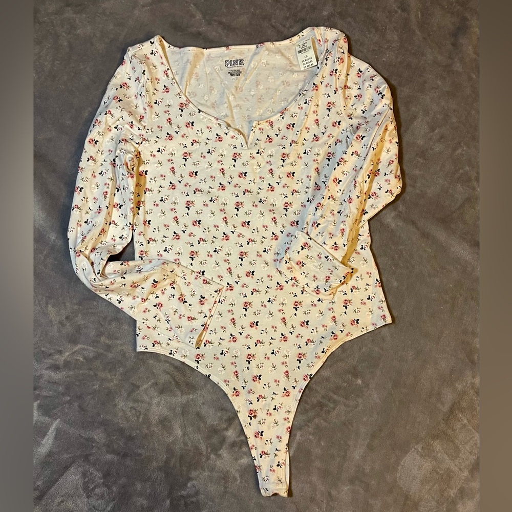 PINK long sleeve 90’s style bodysuit